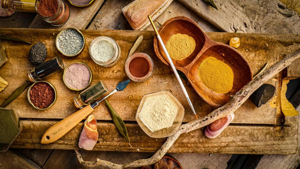 Discover the Benefits of Clay Powders for Skin&nbsp;Care